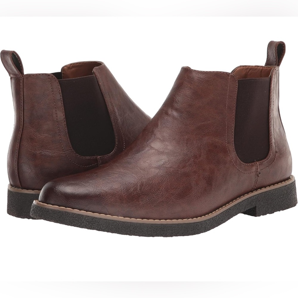 Deer Stags Men's Rockland Boot
NWB
SIZE 11W
Dark Brown